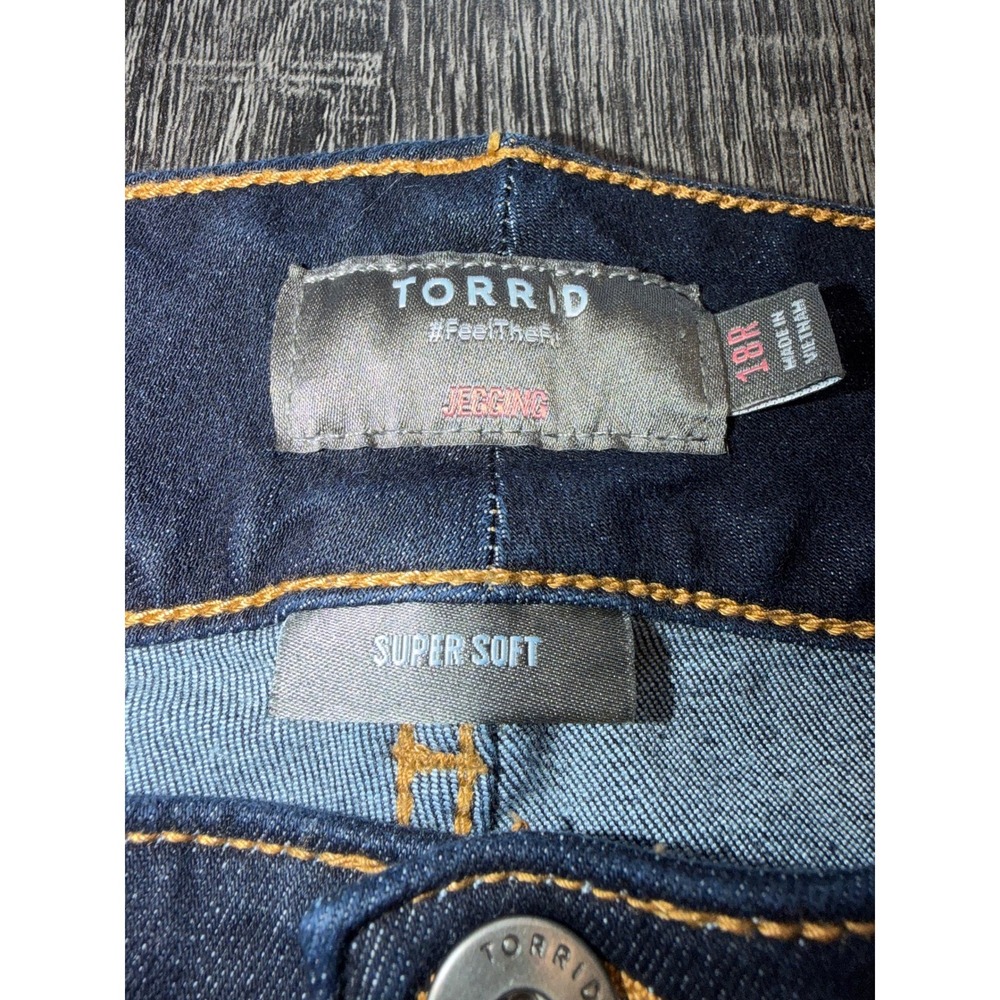 Torrid Jegging Super Soft Dark Wash Denim Jeans Women Size 18R - Picture 5 of 8